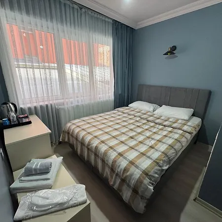 Flora 16 Otel