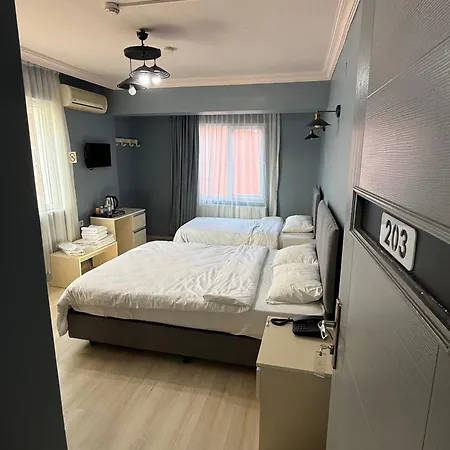 Hotel Flora 16
